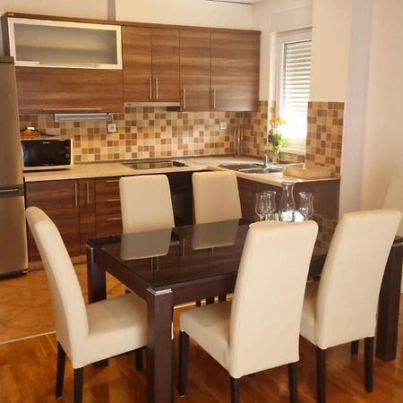 Apartment Nina Makarska Exterior photo